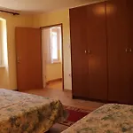 Casa Milos * Mugeba