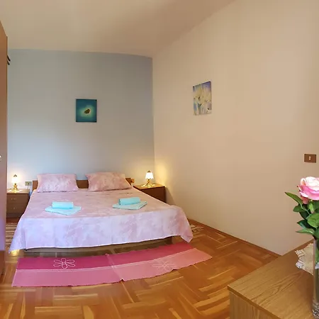 Casa Milos * Mugeba